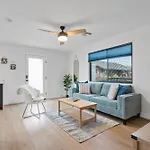 Biltmore 2Br Bungalow #4 - Workspace, Free Parking, Laundry, Patio!